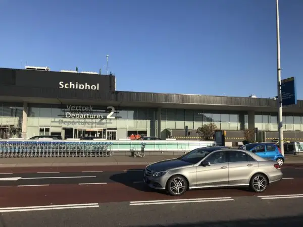 Taxi van Moergestel naar Schiphol – luchthavenvervoer met vaste ritprijs